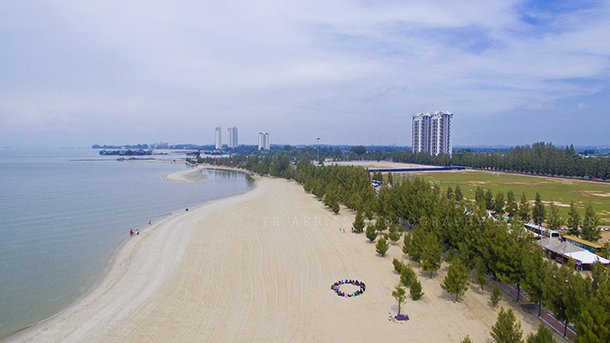 KLEBANG BEACH