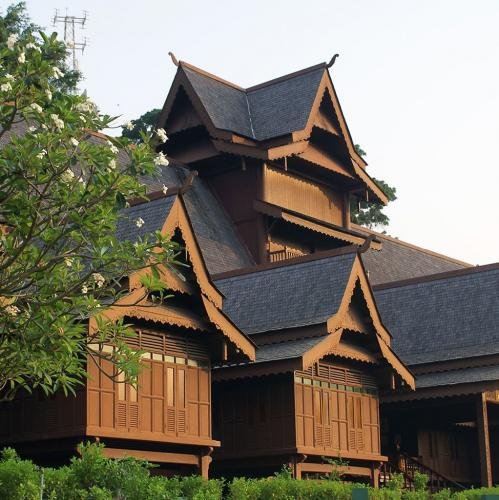HERITAGE MUSEUMS