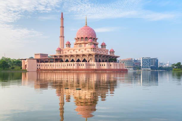 PUTRA<br> MOSQUE