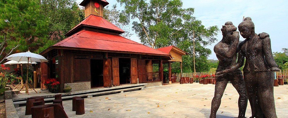 Nan Riverside Art Gallery, Nan
